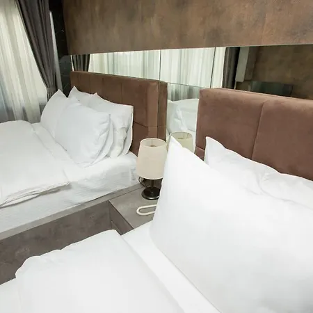 Gala Suites Aparthotel